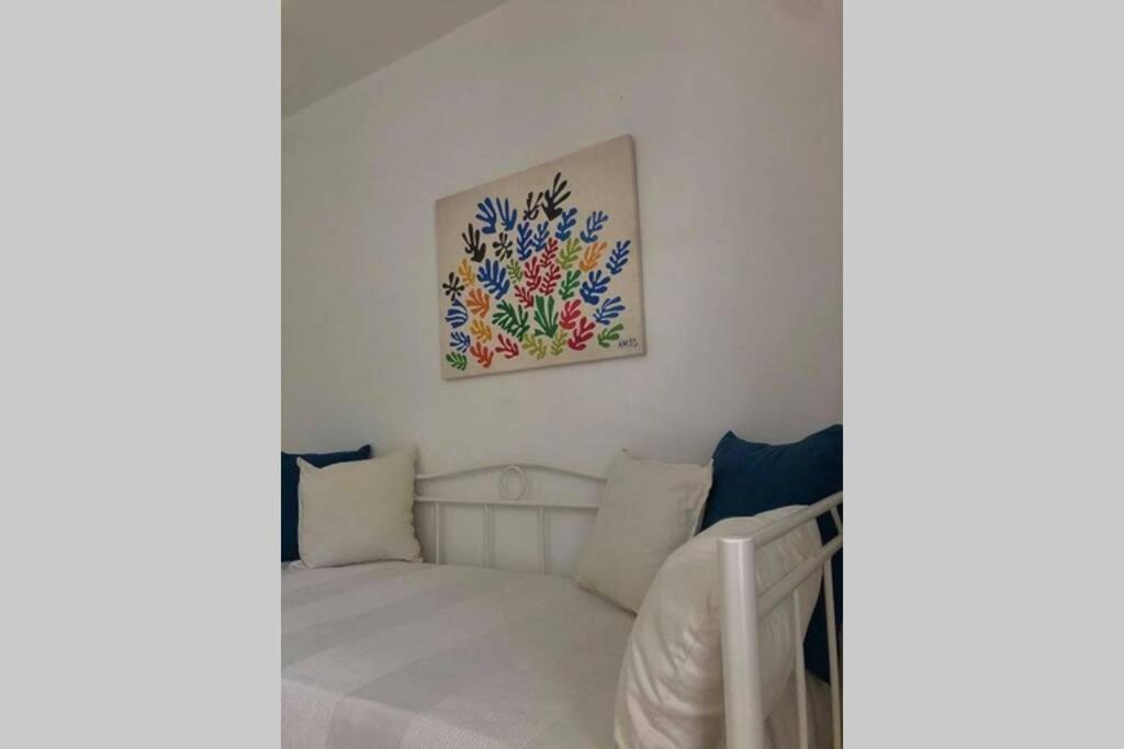 Small Theater Apartment Epidaurus Bagian luar foto