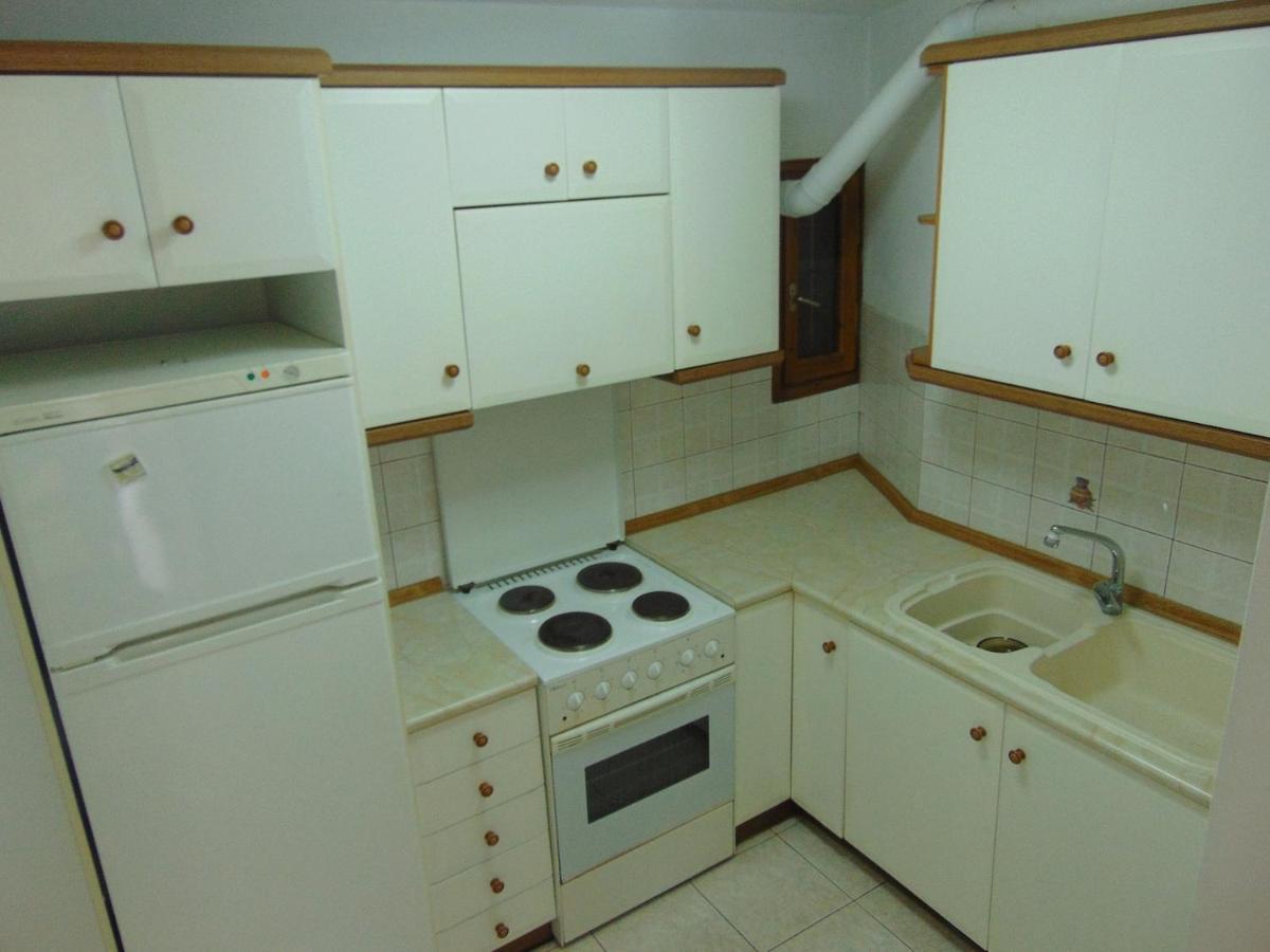 Small Theater Apartment Epidaurus Bagian luar foto